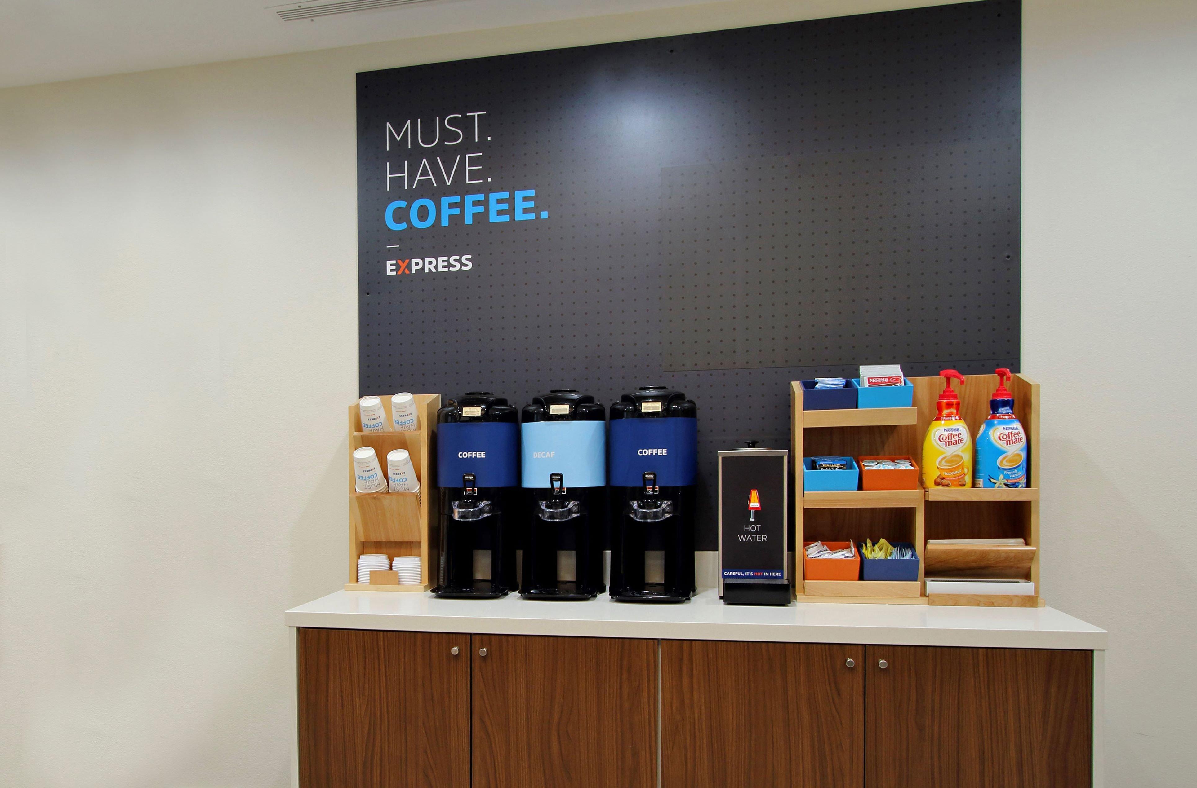 Holiday Inn Express & Suites Alliance By Ihg Exteriör bild