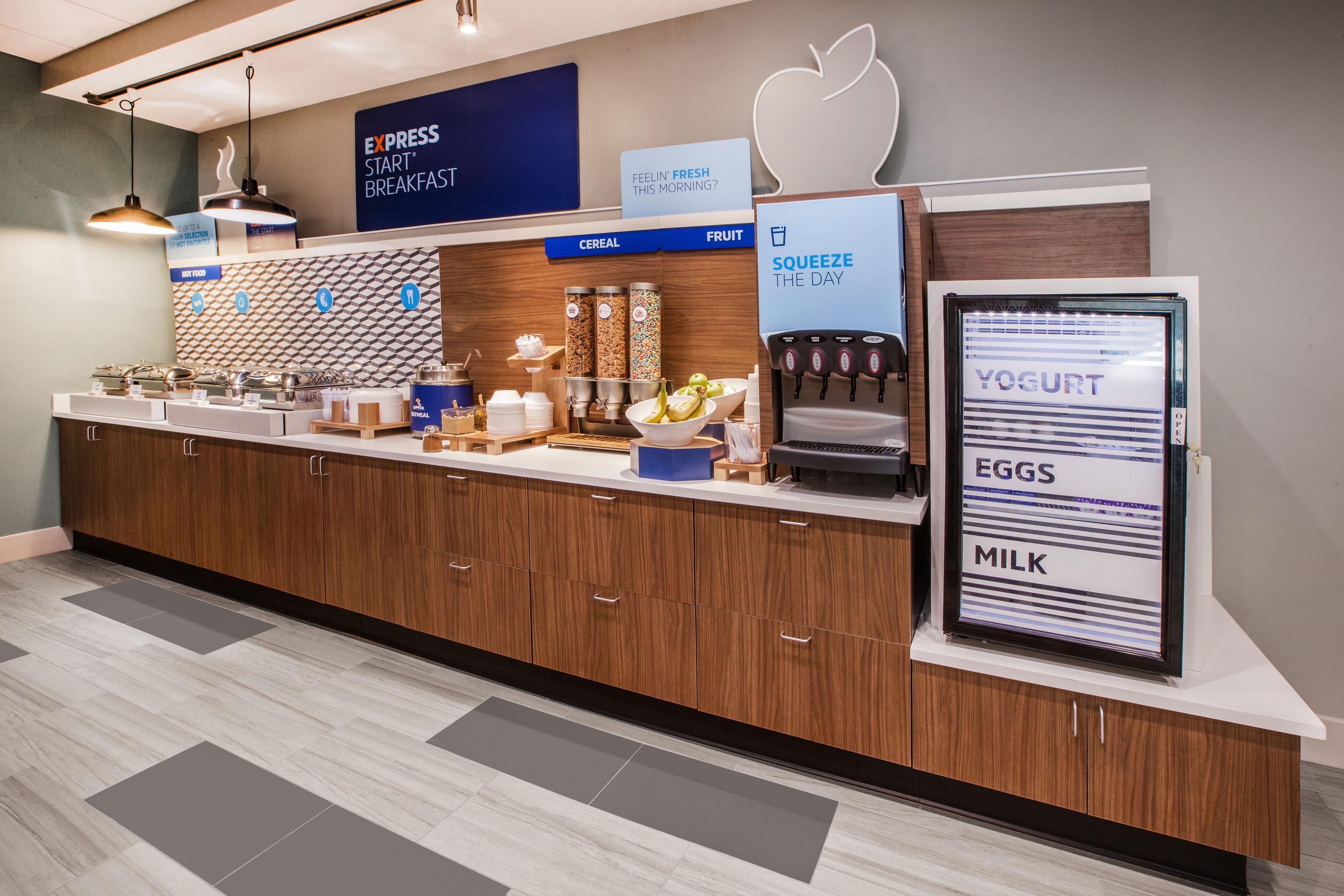Holiday Inn Express & Suites Alliance By Ihg Exteriör bild