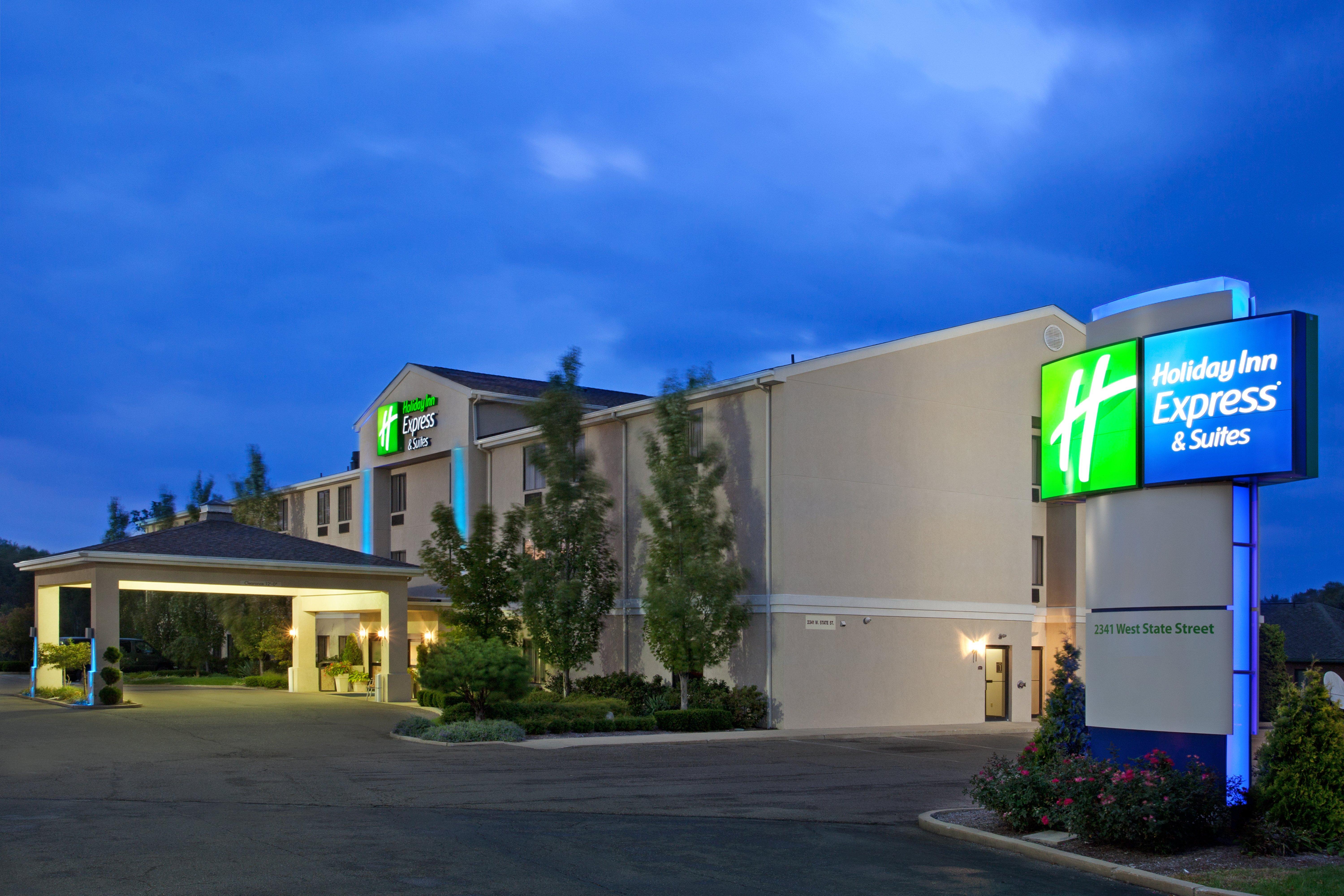 Holiday Inn Express & Suites Alliance By Ihg Exteriör bild