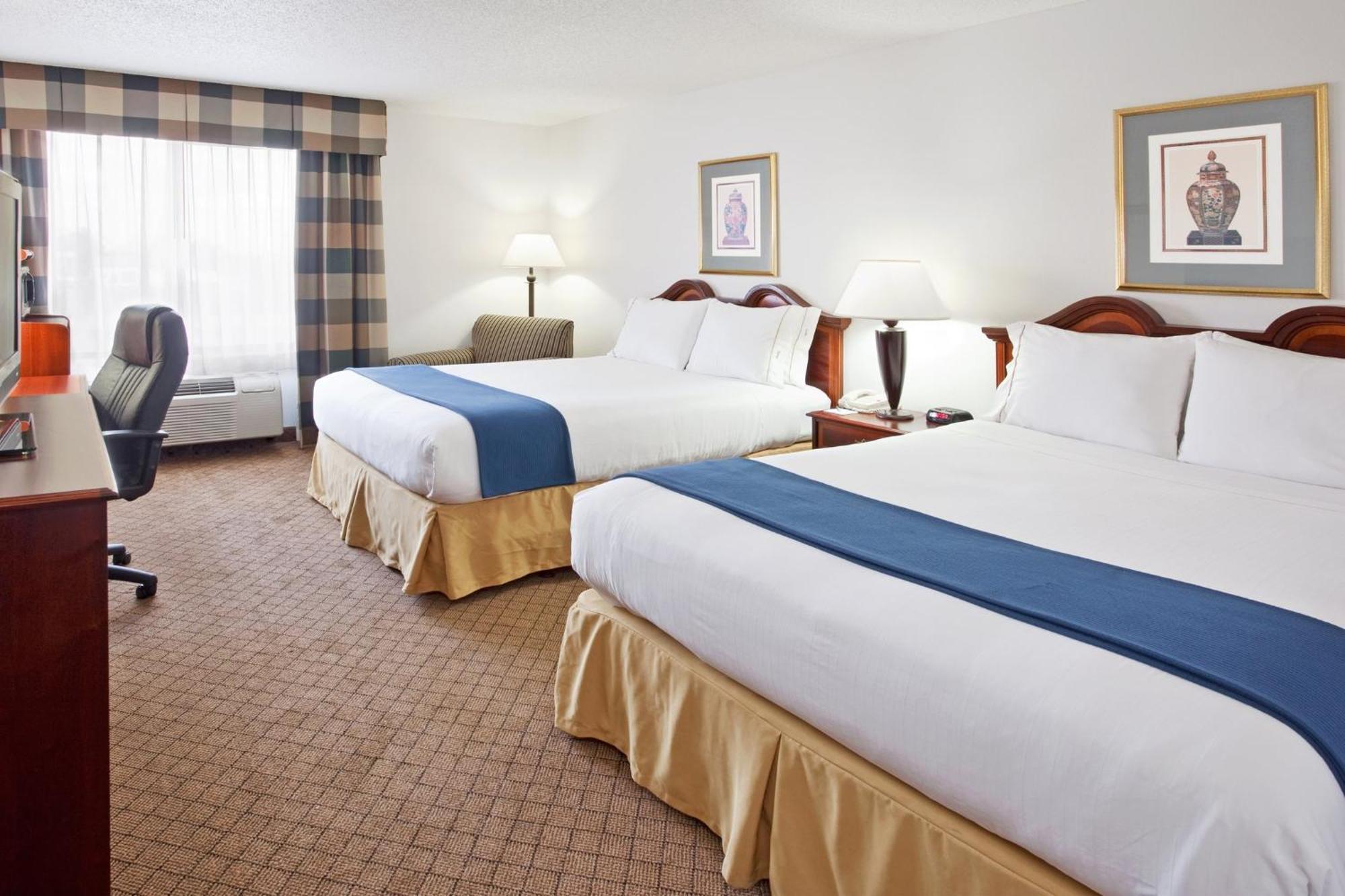 Holiday Inn Express & Suites Alliance By Ihg Exteriör bild