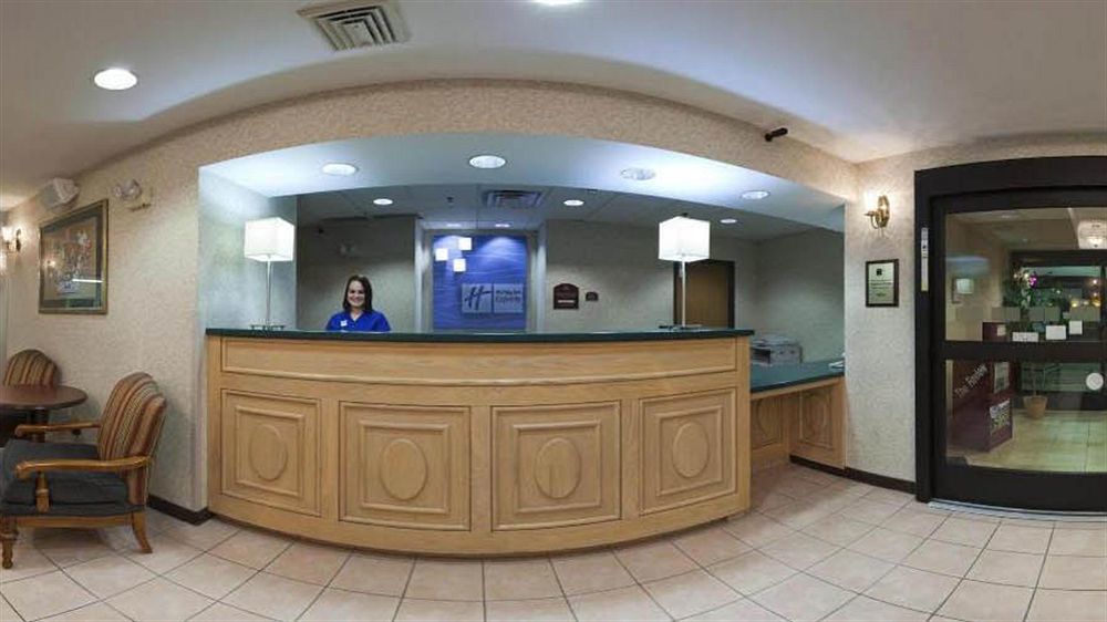 Holiday Inn Express & Suites Alliance By Ihg Exteriör bild